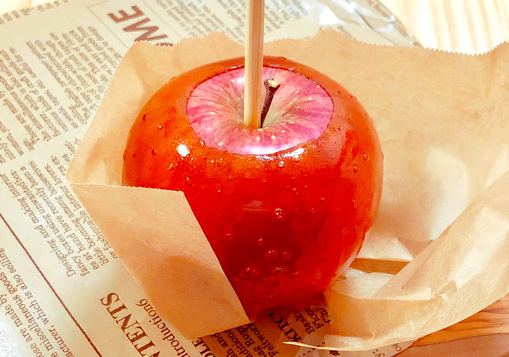 日本初のりんご飴専門店ポムダムールトーキョーに行ってきた お店の感想と行き方をご紹介 彡